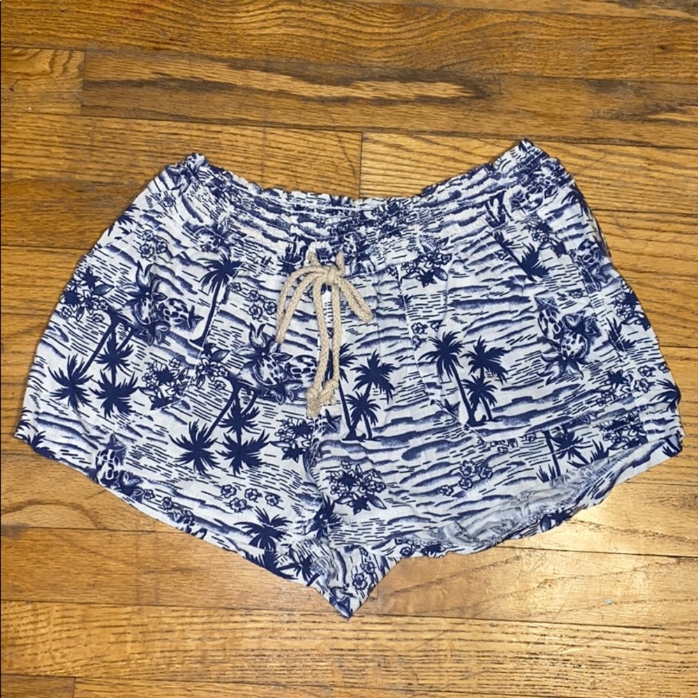 Beachy Shorts 🌴🌺